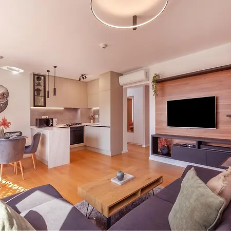 Floramye - Three Bedroom With Balcony Daire Dubrovnik